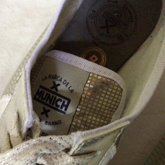 Munich trainers, 7 - Picture 6 of 8